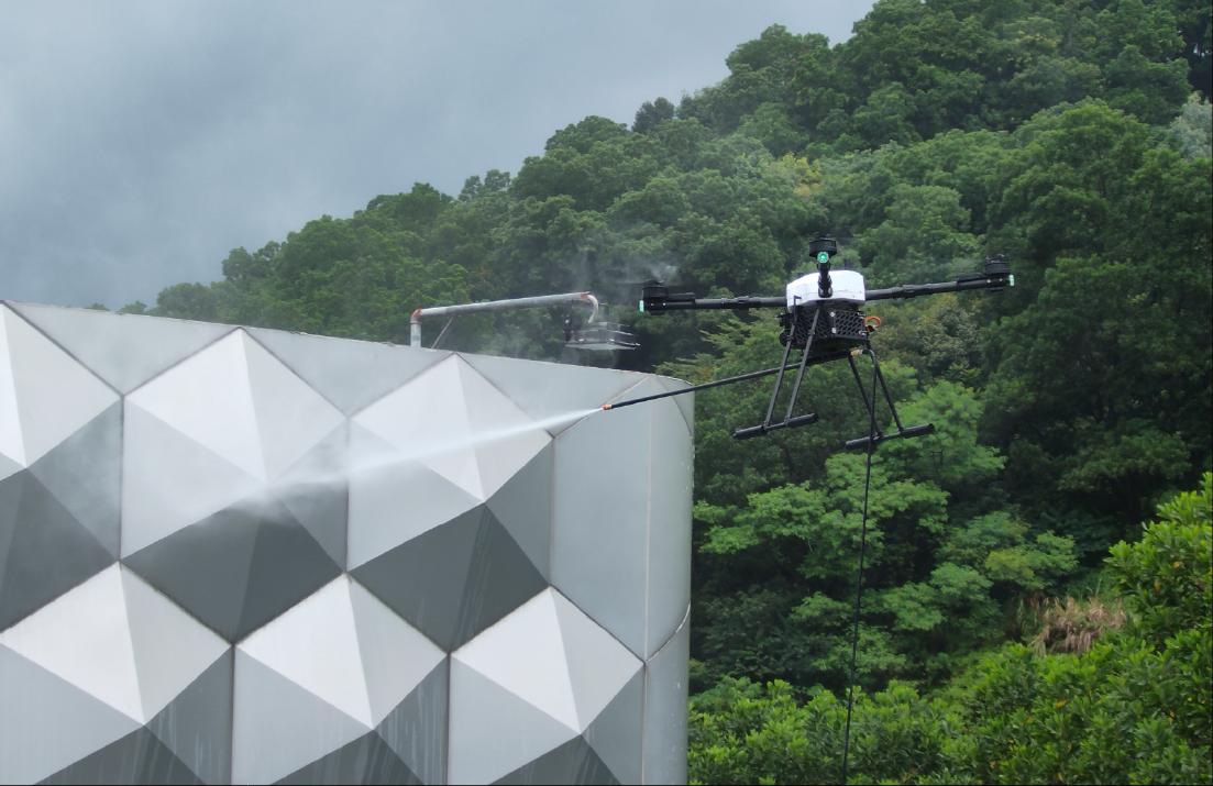 Metal cladding HoverWash field deployment