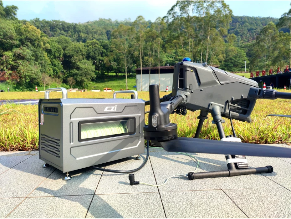 CZI TK4 ground station and DJI Matrice 400 staged together outdoors